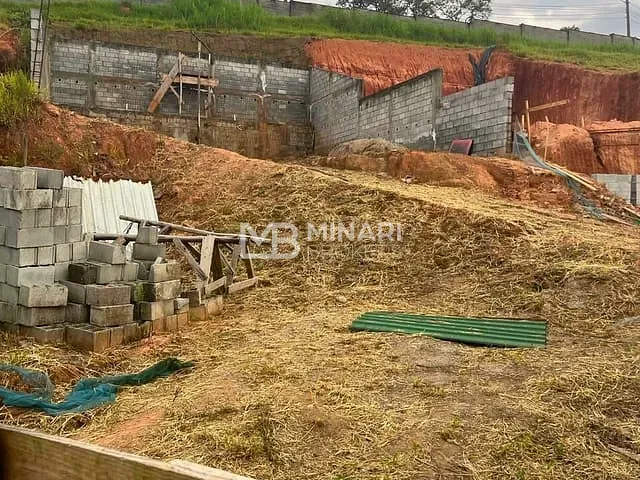 Terreno com 360m², à venda, no bairro Colinas de Parnaíba I em Santana de Parnaíba