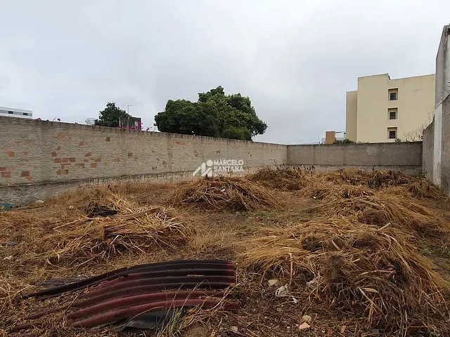 Terreno com 360m², para alugar, no bairro Recreio em Vitória da Conquista