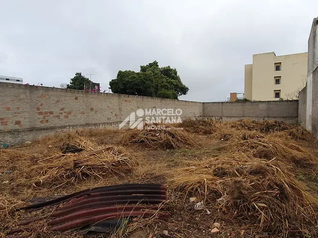 Terreno com 360m², para alugar, no bairro Recreio em Vitória da Conquista