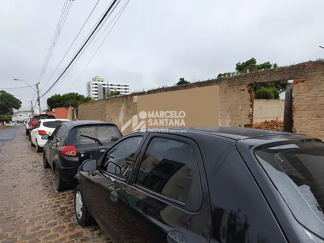 Terreno com 360m², para alugar, no bairro Recreio em Vitória da Conquista