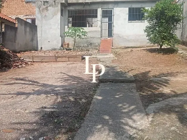 Terreno com 240m², à venda, no bairro Vila Camilópolis em Santo André