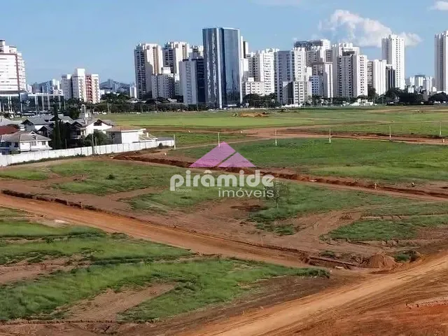 Terreno com 381m², à venda, no bairro Jardim Aquarius em São José dos Campos