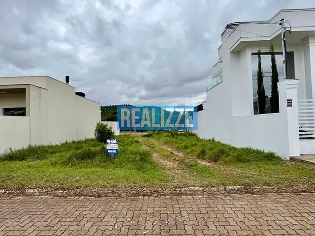 Terreno com 300m², à venda, no bairro Reserva do Parque em Marau