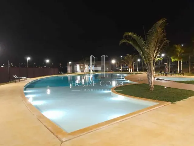 Terreno com 313m², à venda, no bairro Jardins Capri em Senador Canedo
