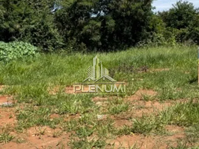 Terreno com 223m², à venda, no bairro Residencial Parada das Pedras (Assistência) em Rio Claro