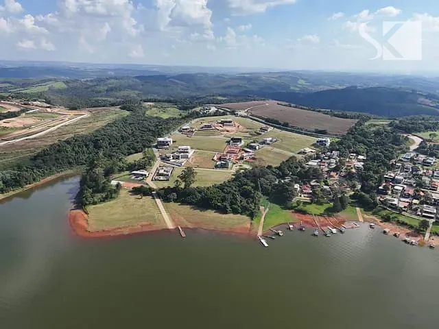 Terreno com 1065m², à venda, no bairro Pirituba em Piedade