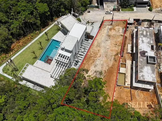 Terreno com 1080m², à venda, no bairro Ariribá em Balneário Camboriú