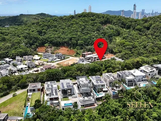 Terreno com 1080m², à venda, no bairro Ariribá em Balneário Camboriú