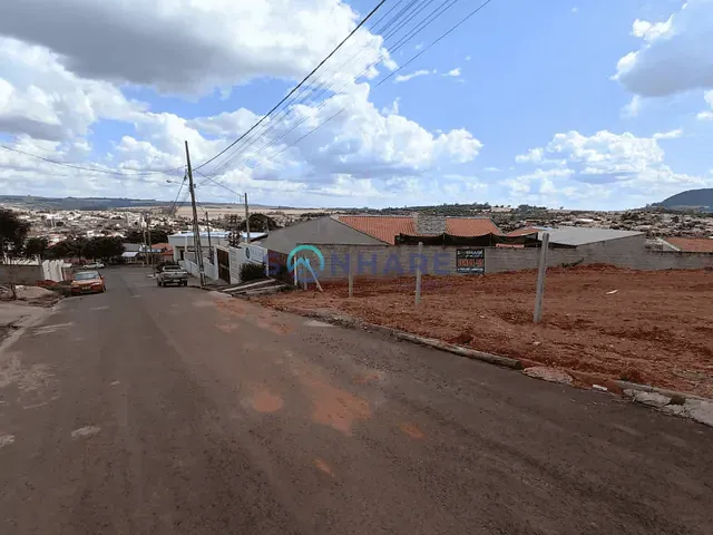 Terreno com 303m², à venda, no bairro PALMONARI em Siqueira Campos