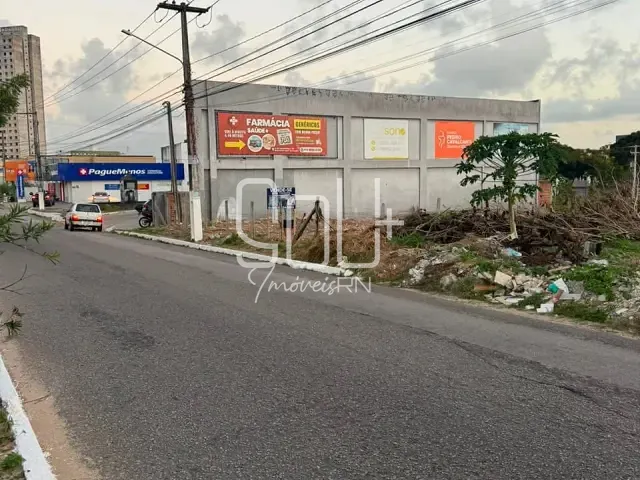 Terreno com 450m², à venda, no bairro Nova Parnamirim em Parnamirim