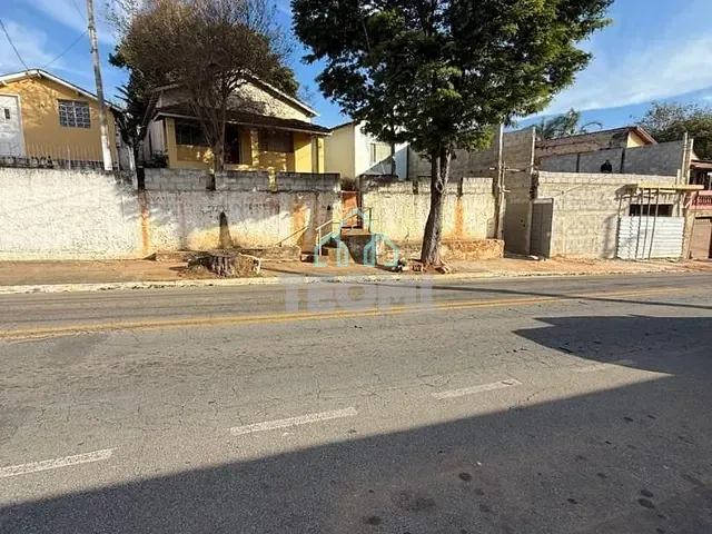Terreno com 924m², à venda, no bairro Alto de São Pedro em Taubaté