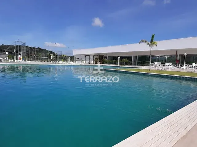 Terreno com 248m², à venda, no bairro Casa de Pedra em Volta Redonda