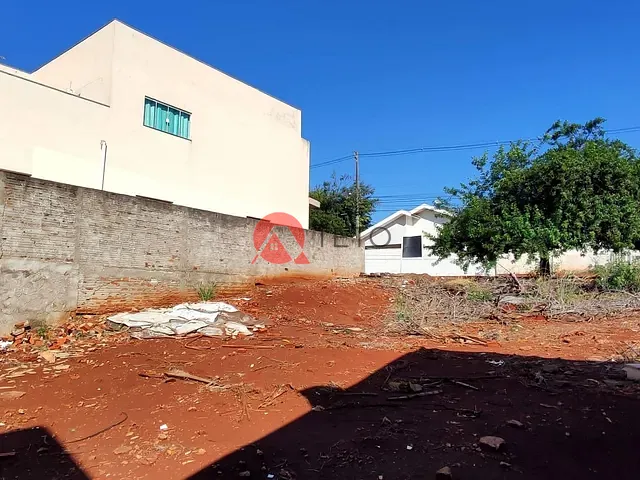 Terreno com 355m², à venda ou para alugar, no bairro Jardim Monte Rei em Maringá