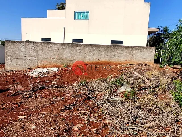 Terreno com 355m², à venda ou para alugar, no bairro Jardim Monte Rei em Maringá