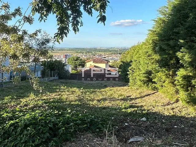 Terreno com 800m², à venda, no bairro São Dimas em Guaratinguetá