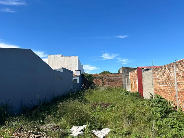 Terreno com 255m², à venda, no bairro Três Vendas em Pelotas