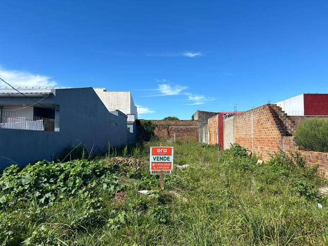 Terreno com 255m², à venda, no bairro Três Vendas em Pelotas