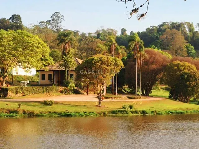 Terreno com 1482m², à venda, no bairro Rio Abaixo em Itupeva