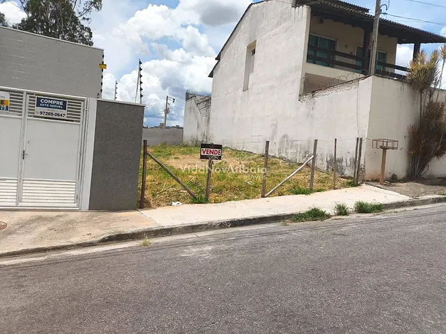 Terreno com 229m², à venda, no bairro Nova Cerejeira em Atibaia