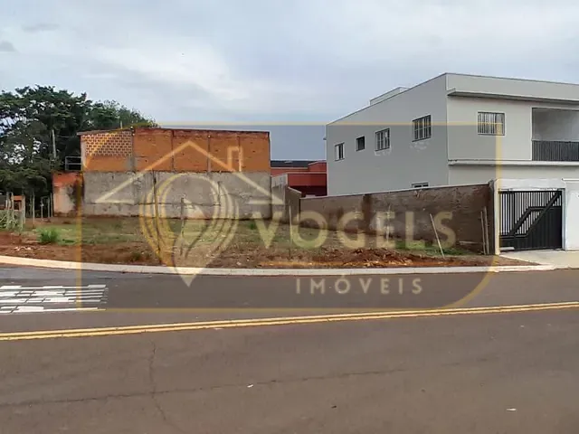 Terreno com 381m², à venda, no bairro Residencial dos Imigrantes em Holambra