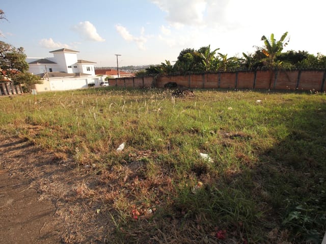 Terreno com 800m², à venda, no bairro Jardim Canadá em São João da Boa Vista
