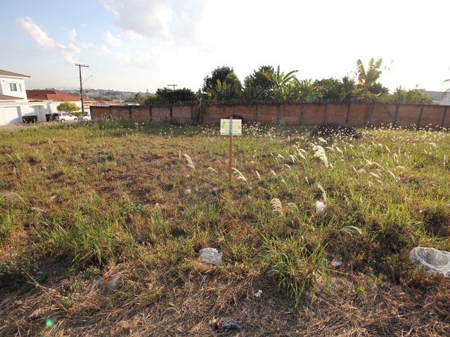 Terreno com 800m², à venda, no bairro Jardim Canadá em São João da Boa Vista