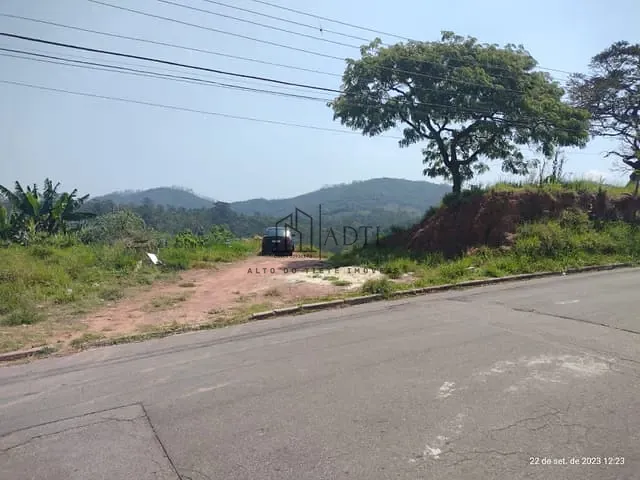 Terreno com 358m², à venda, no bairro Parque Residencial Itapeti em Mogi das Cruzes