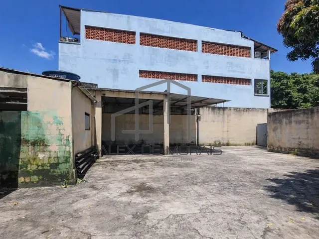 Terreno com 340m², à venda, no bairro Santa Tereza em Vitória