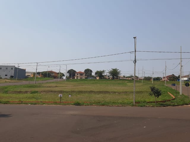 Terreno com 285m², à venda, no bairro Centro em Ibiporã