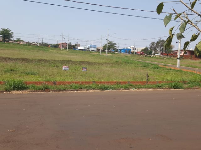 Terreno com 285m², à venda, no bairro Centro em Ibiporã
