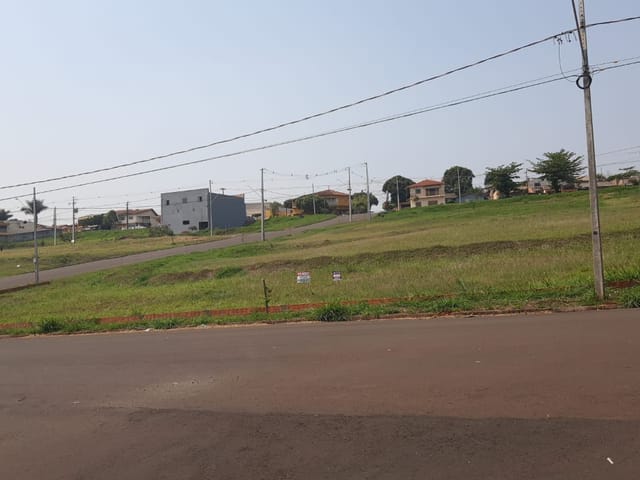 Terreno com 285m², à venda, no bairro Centro em Ibiporã