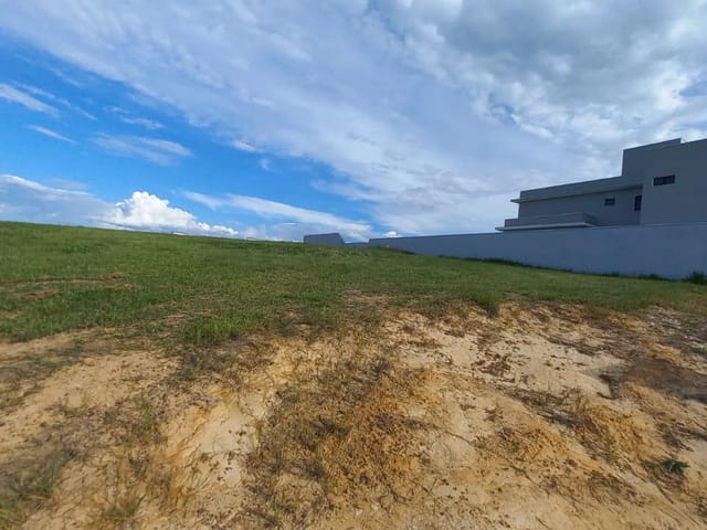 Terreno com 1200m², à venda, no bairro Jardim Quintas da Terracota em Indaiatuba