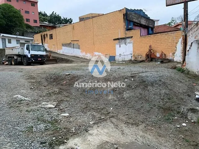 Terreno com 1105m², à venda, no bairro Vila Sacadura Cabral em Santo André
