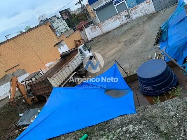 Terreno com 1105m², à venda, no bairro Vila Sacadura Cabral em Santo André