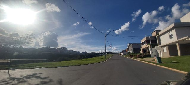Terreno com 300m², à venda, no bairro Jardins Bolonha em Senador Canedo