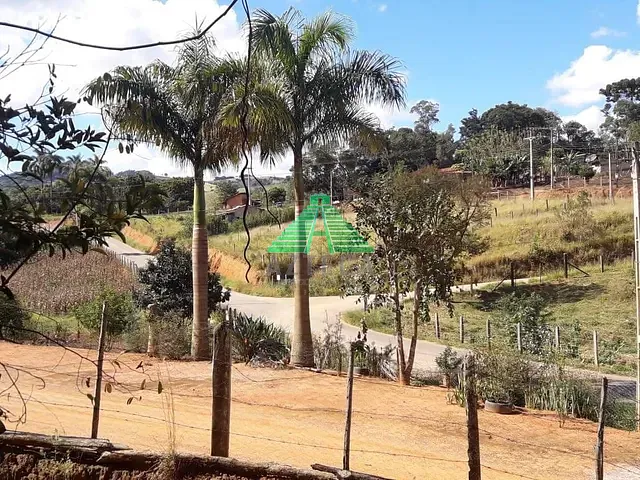 Terreno com 980m², à venda, no bairro Bairro dos Pereiras em Toledo