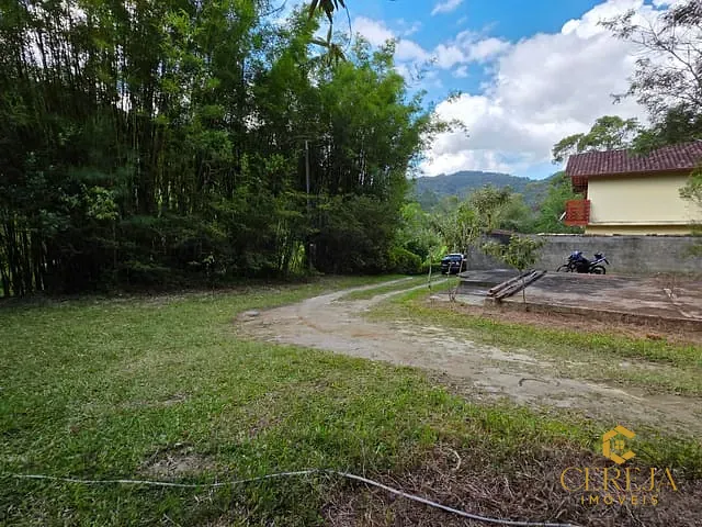 Terreno com 4240m², à venda, no bairro Mury em Nova Friburgo