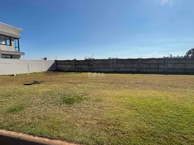 Terreno com 200m², à venda, no bairro Cancelli em Cascavel