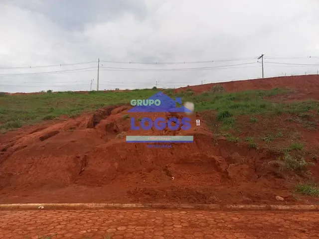 Terreno com 250m², à venda, no bairro José de Alencar em João Monlevade