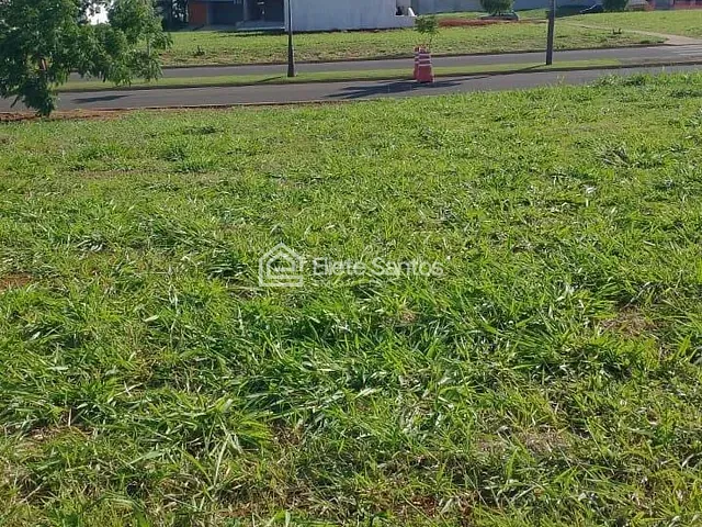 Terreno com 313m², à venda, no bairro Condomínio Residencial Recanto das Águas em Nova Odessa