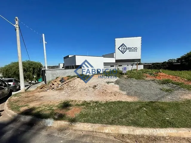 Terreno com 257m², à venda, no bairro Bosque em Vinhedo
