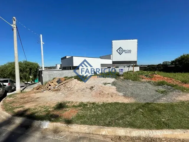 Terreno com 257m², à venda, no bairro Bosque em Vinhedo