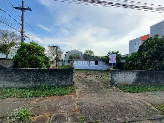 Terreno com 750m², à venda, no bairro Centro em Campo Largo