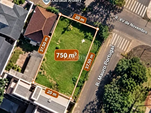 Terreno com 750m², à venda, no bairro Centro em Campo Largo