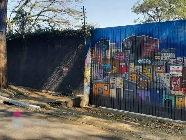 Terreno com 930m², à venda, no bairro Fazenda Morumbi em São Paulo