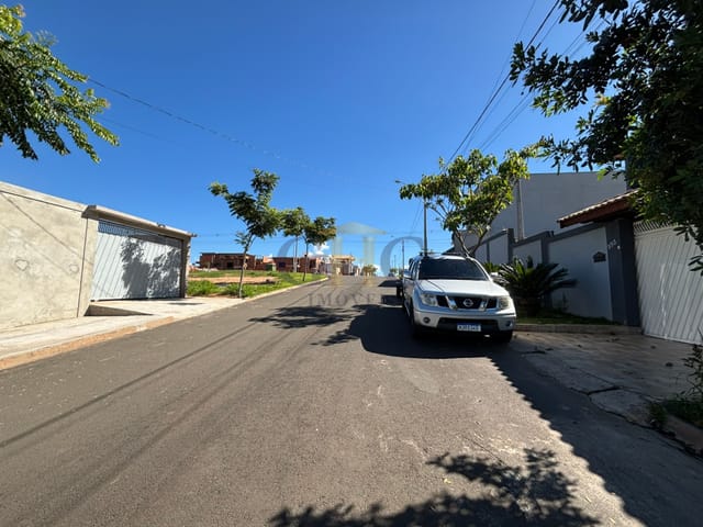 Terreno com 250m², à venda, no bairro JARDIM SÃO LUCAS em SALTO DE PIRAPORA