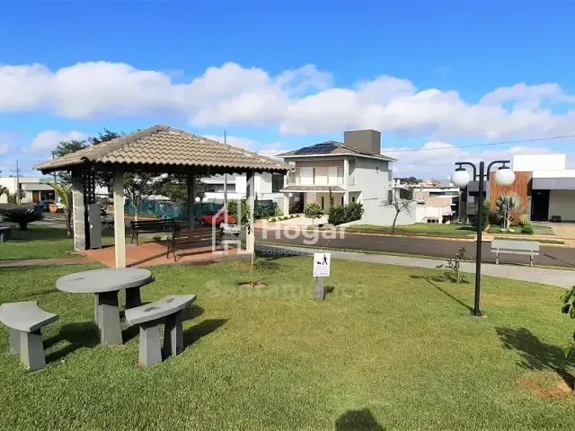 Terreno com 250m², à venda, no bairro Conjunto Habitacional Alexandre Urbanas em Londrina
