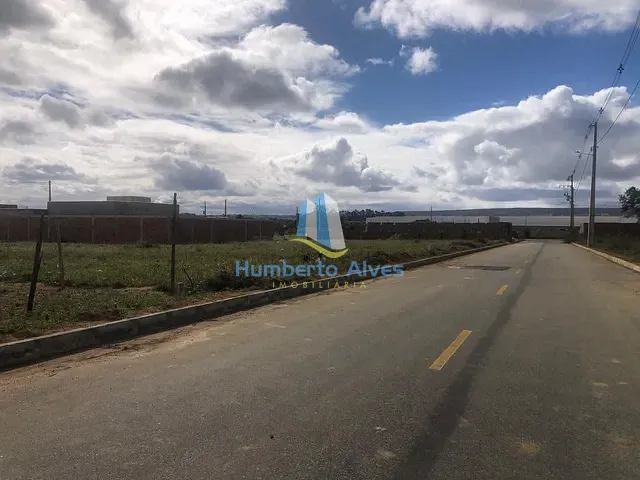 Terreno com 250m², à venda, no bairro Jatobá em Vitória da Conquista