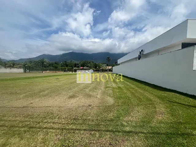 Terreno com 360m², à venda, no bairro Costa Nova em Caraguatatuba
