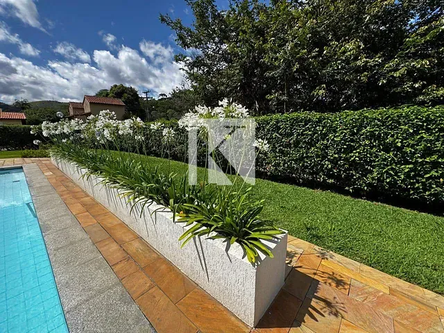 Terreno com 889m², à venda, no bairro Posse em Teresópolis